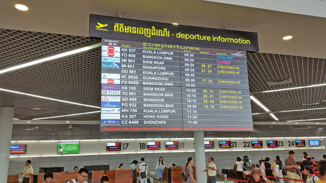 スワンナプーム空港受付カウンター